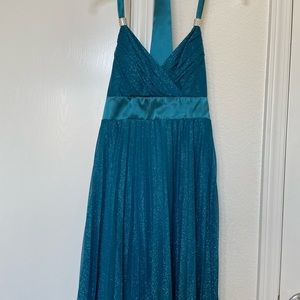 Party dress, shimmery turquoise, size 7